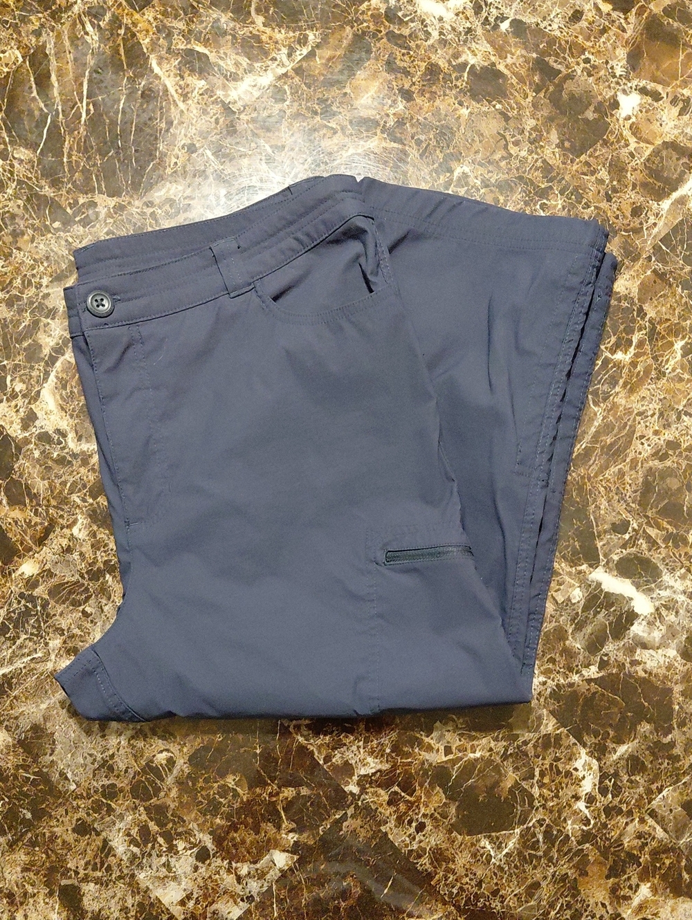Eddie Bauer Size 14 Navy Blue Capri Hiking Pants